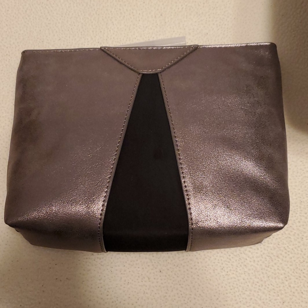 Stella & Dot Clutch Metallic and Black New!